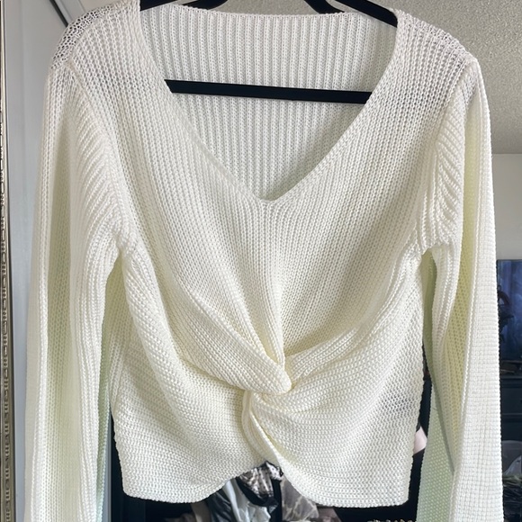 SHEIN Sweaters - SHEIN Cream Knit Twist Front Sweater Large